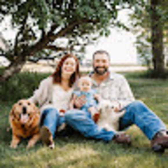 Meet your Posher, Jenna - Picture 1 of 1